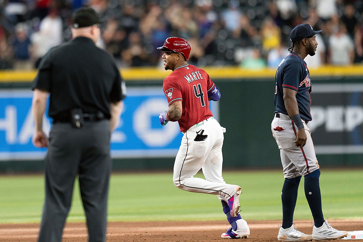 Braves lose in 10 innings as Diamondbacks earn split of four-game series