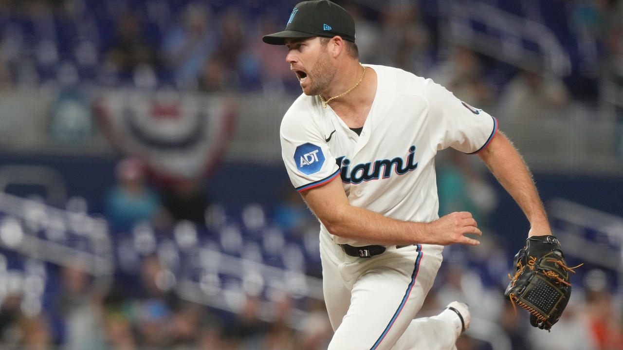 Conine hits a 2-run homer, Marlins score 4 runs in 4th inning in 9-2 win over White Sox