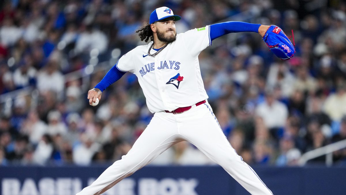 Blue Jays Urged to Sign Ex-Red Sox Pitcher to Replace Ponce