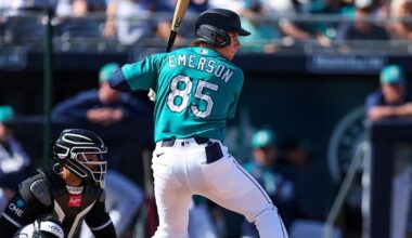 Mariners bank on top prospect Emerson with 8-year extension
