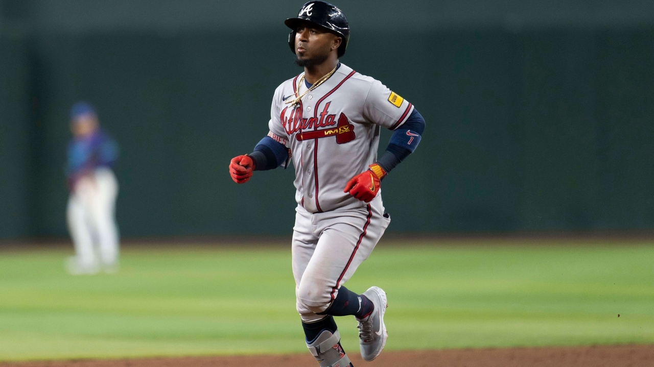 Albies and Olson hit back-to-back homers in 9th to give Braves 2-0 win over Diamondbacks
