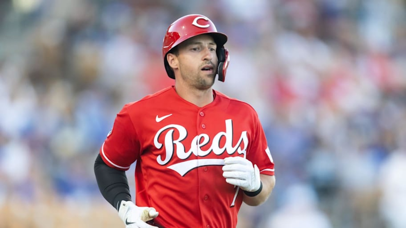 Spencer Steer’s Struggles Are Concerning for Cincinnati Reds Amid Mounting Issues