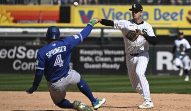 Stabilized pitching staff, strong defense yield White Sox sweep