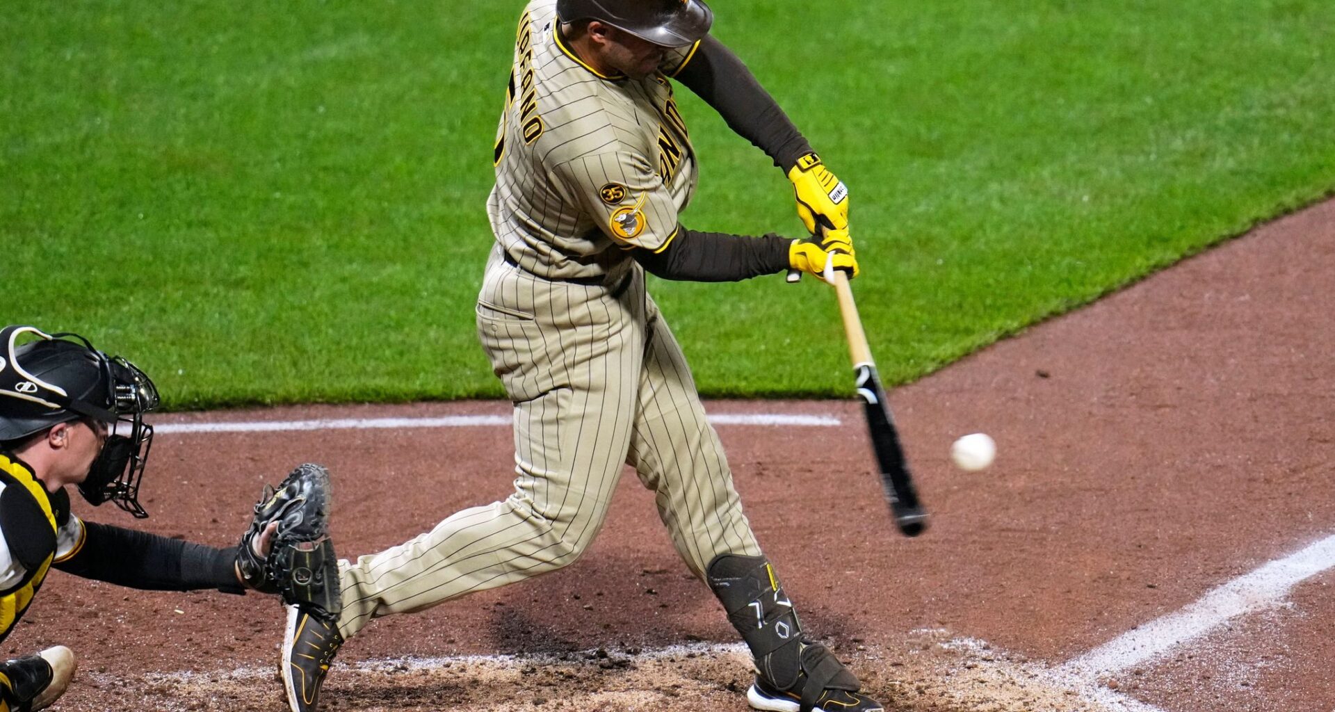 Padres blank Pirates 5-0 for 3rd straight victory, ending Pittsburgh's 5-game win streak