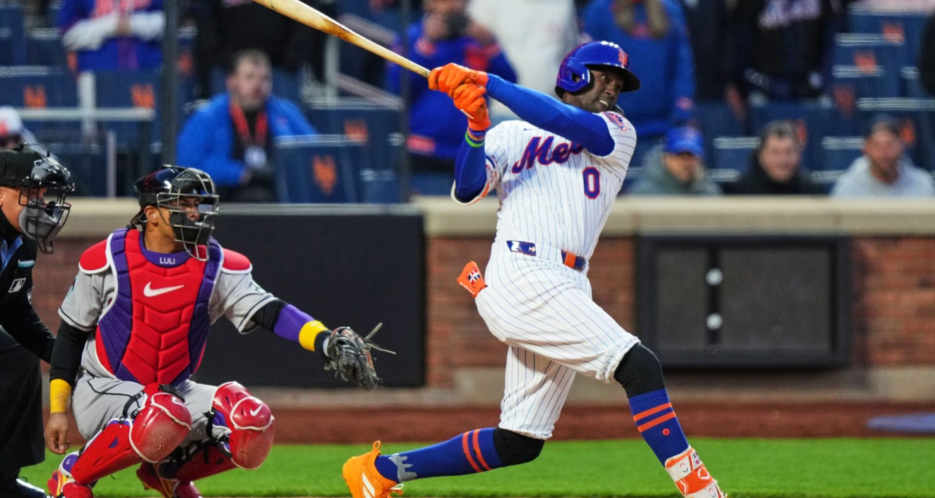 Mauricio lifts Mets over Diamondbacks 4-3 in 10 innings with pinch-hit single in return to majors