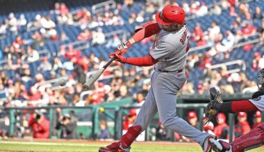 Walker goes deep again, helps Cardinals take series from Nationals