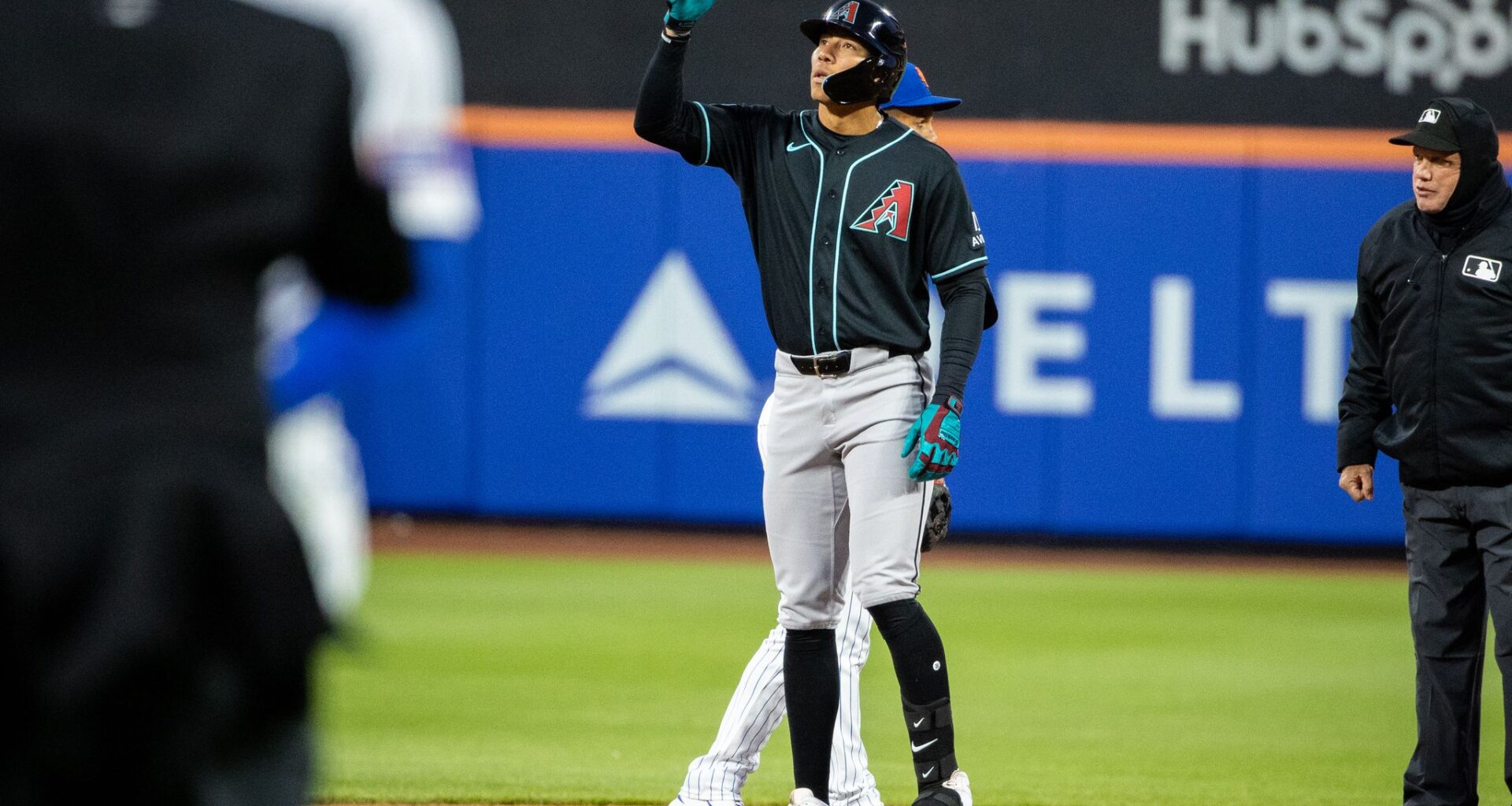 Rodríguez beats McLean in WBC rematch, Diamondbacks roll, 7-1