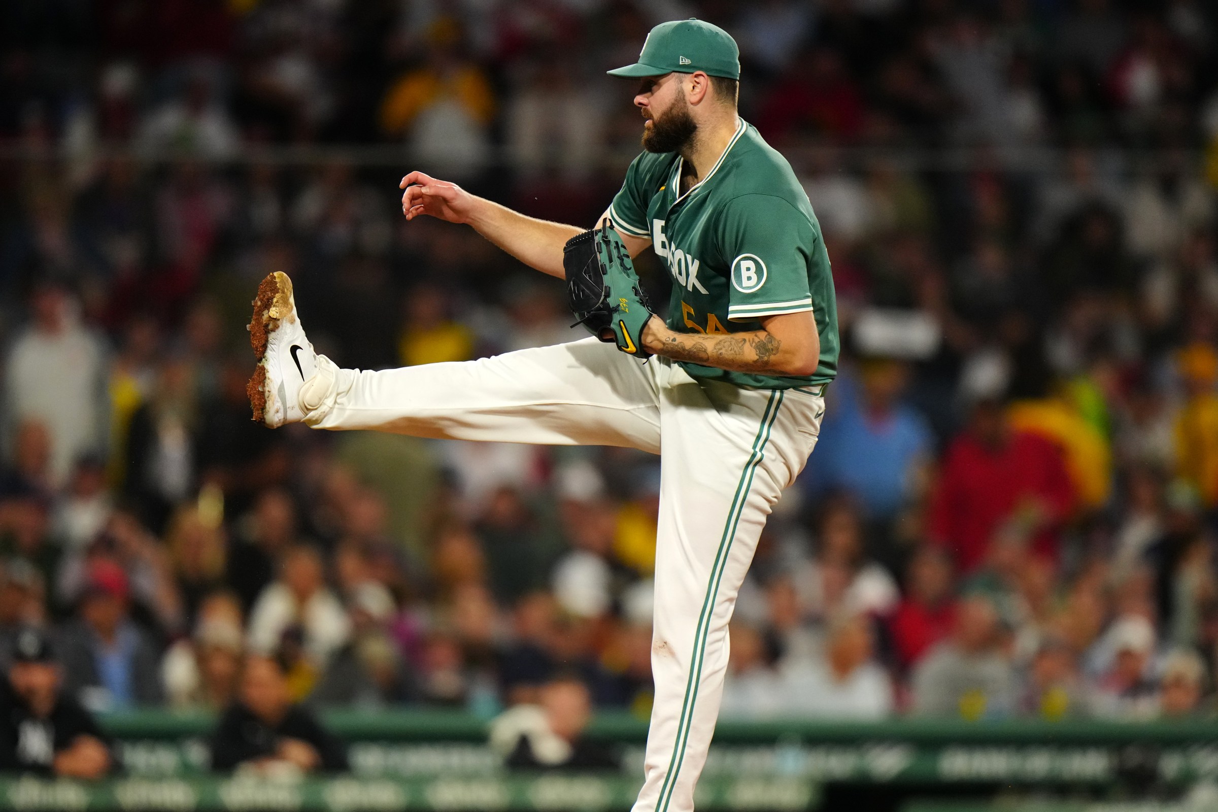 BCB After Dark: Should Jed Hoyer give Lucas Giolito a call?