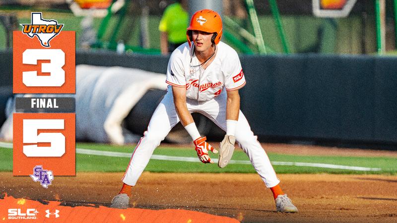 Baseball Drops Middle Game at SFA