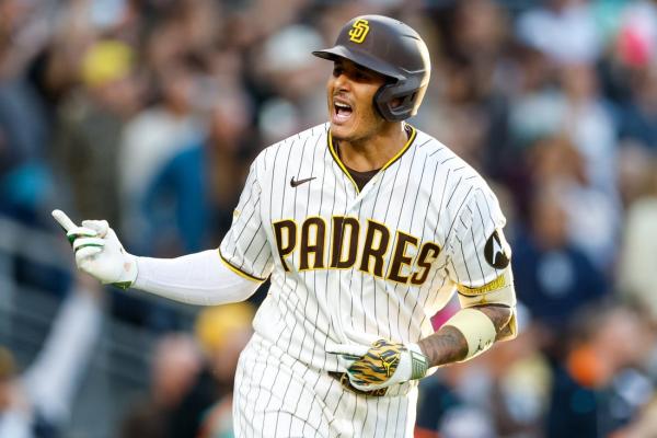 Manny Machado, Padres overpower Rockies