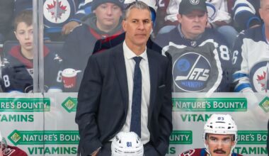 Avalanche coach Jared Bednar has facial fractures from puck