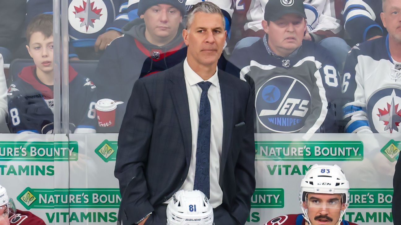 Avalanche coach Jared Bednar has facial fractures from puck