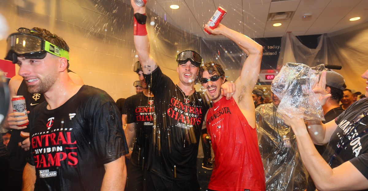 Game 20: Reds at Twins