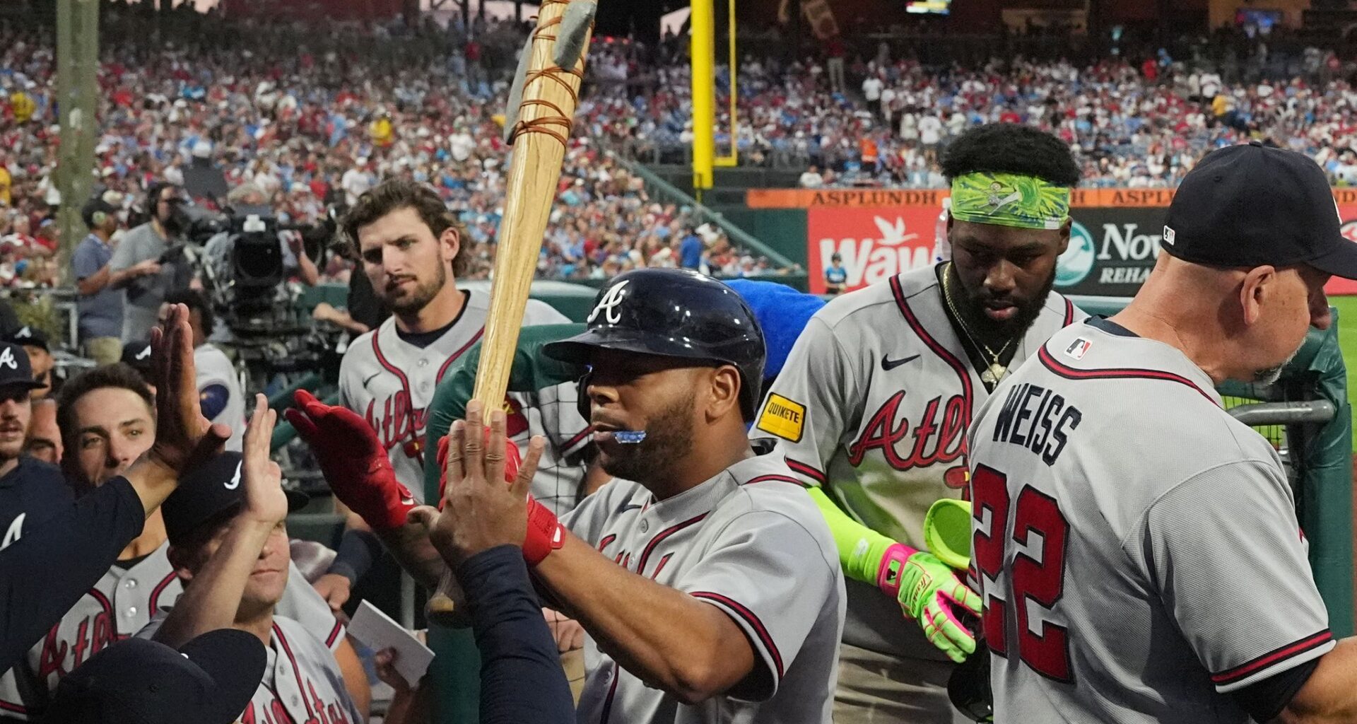 Braves rout Phillies 9-0 for third straight win