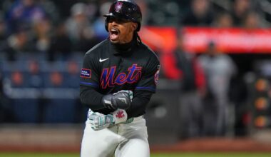 Instead of booing, fans of slumping Mets mostly stay home on chilly night in Queens