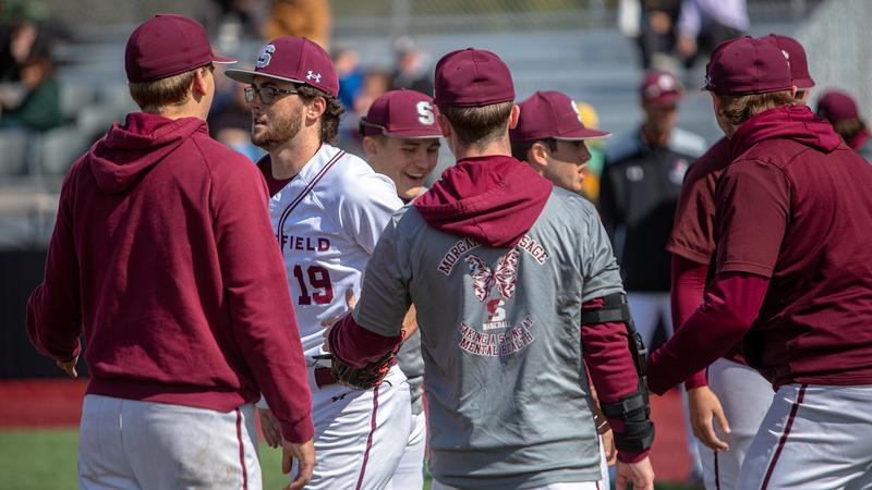 Baseball Reaches 20 Win Plateau For First Time Since 2019 Following 6-5 Victory Over Babson