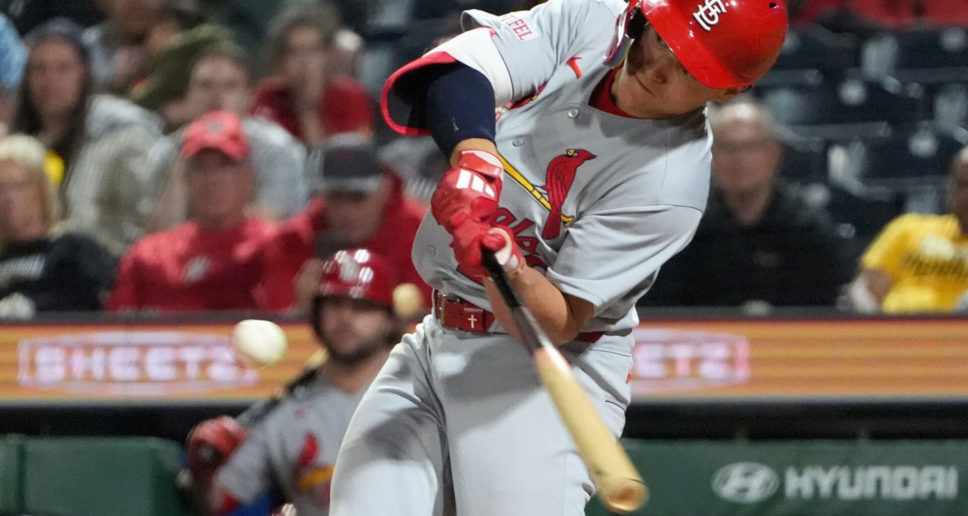 Cards get consecutive HRs, 2-run double in 9th and top Pirates 4-2 after being no-hit into 7th