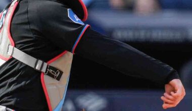 Marlins catcher struggling to throw out base runners