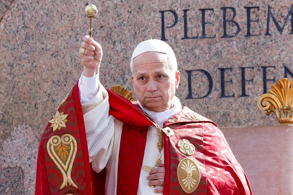 Pope Leo XIV leads a mass for Palm SundayCredit: REMO CASILLI / POOL / AFP via Getty