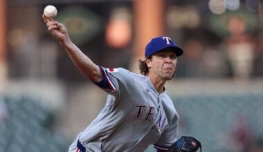 Jacob deGrom returns as Texas Rangers improve to 4-1