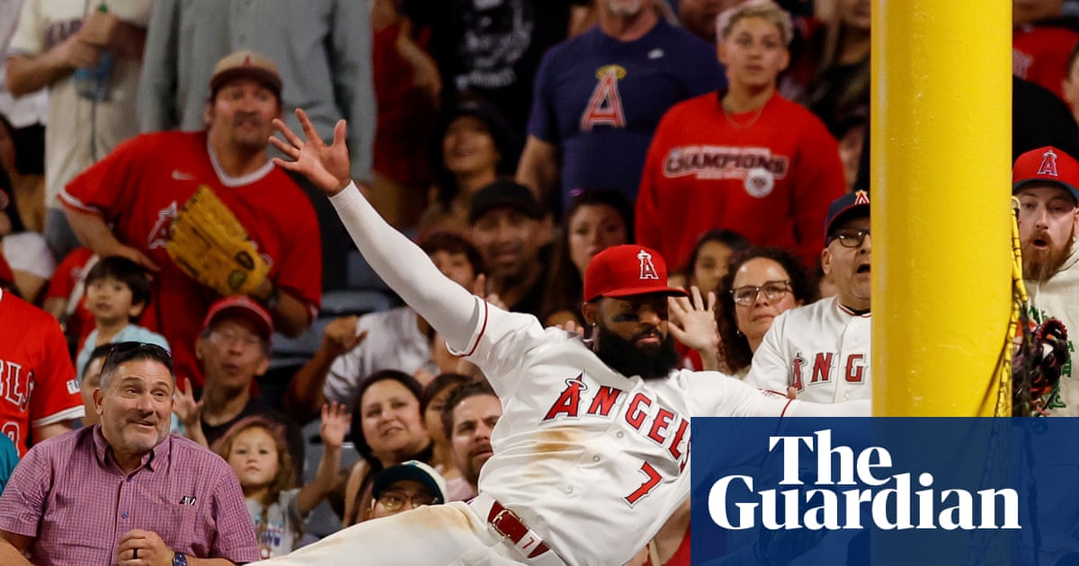Angels’ Jo Adell acrobatically robs three home runs to shock Mariners | MLB