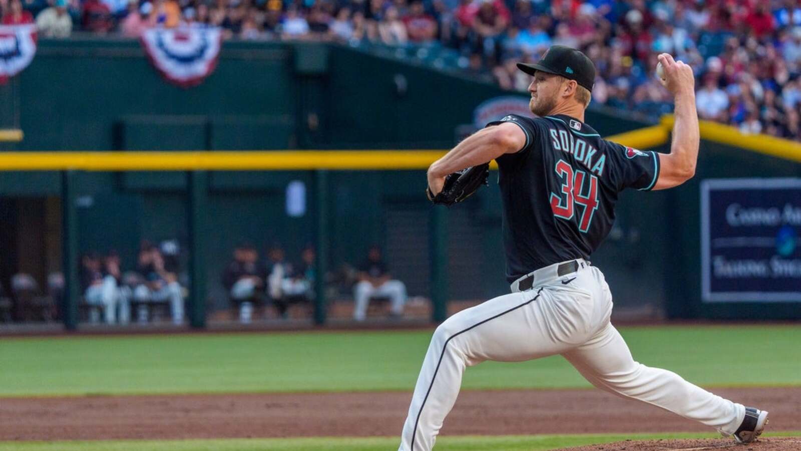 Michael Soroka's strong outing gets Diamondbacks past Braves
