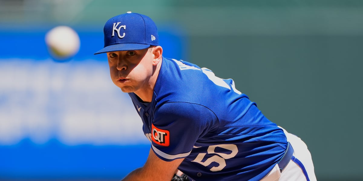 Contreras, Harrison lead Brewers to 8-5 win over Royals