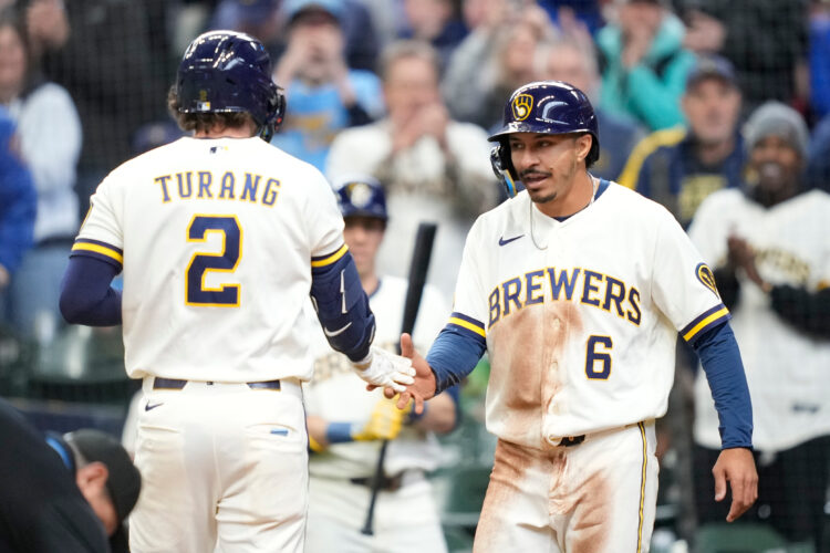 Milwaukee Brewers use 6-run 8th inning to power past Tampa Bay Rays 8-2 | News, Sports, Jobs