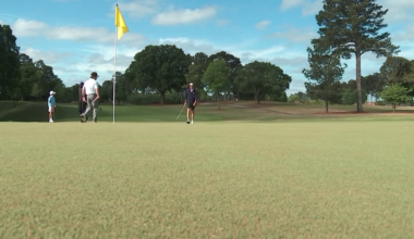 Braves star Austin Riley hosts charity golf tournament