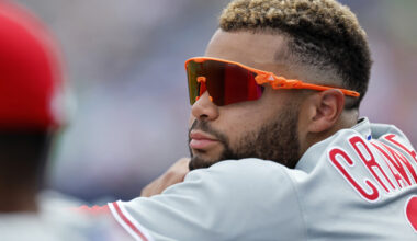 Phillies fans will have to stay up late to watch Giants series – Phillies Nation