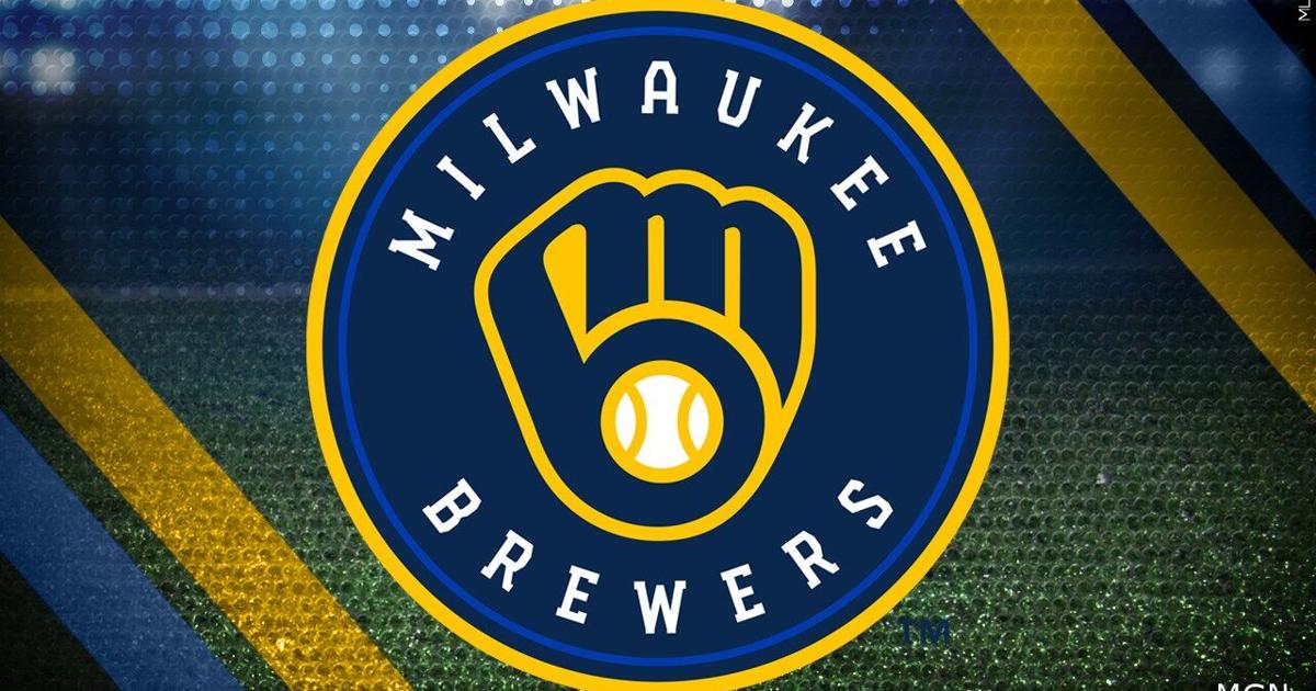 Brewers put on $7 flash sale on seven home games | Brewers