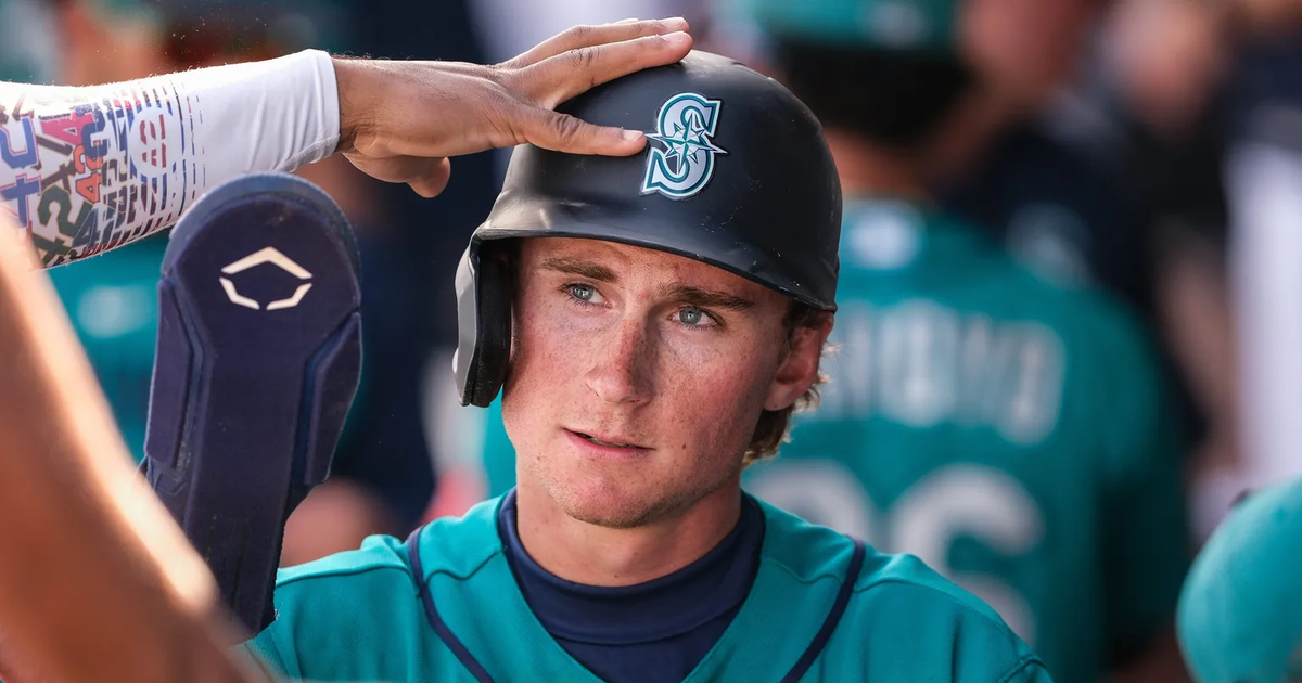 Colt Emerson, Mariners’ top prospect, lands long-term deal with Seattle