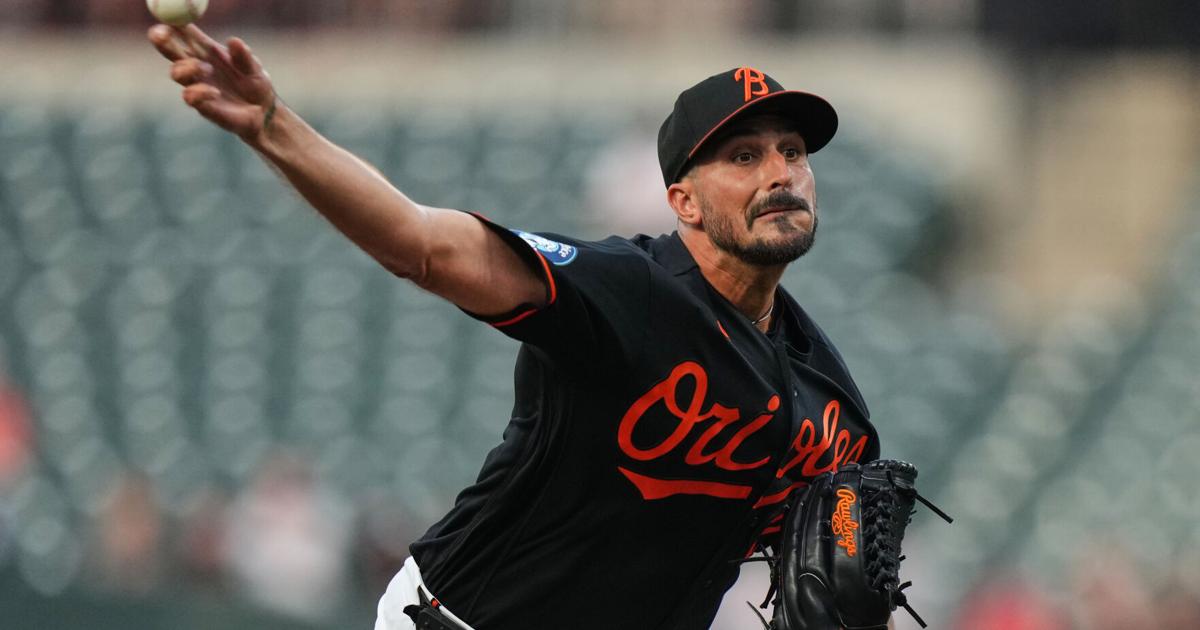 Orioles' RHP Zach Eflin leaves in the 4th inning with an apparent injury | Associated Press