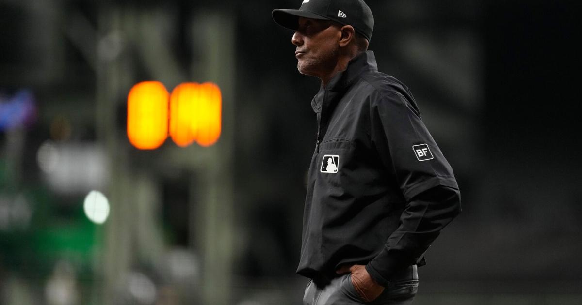 Missed call in Brewers' victory over Rays puts additional spotlight on Bucknor |