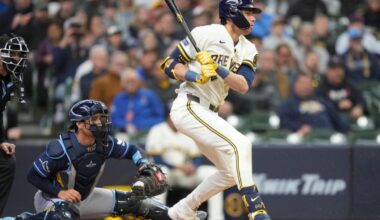 Milwaukee Brewers use 6-run 8th inning to power past Tampa Bay Rays 8-2 | National Sports