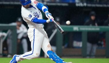 Jonathan India hits grand slam and Kyle Isbel goes 4 for 4 as Royals outslug Twins 13-9 in rain | National Sports