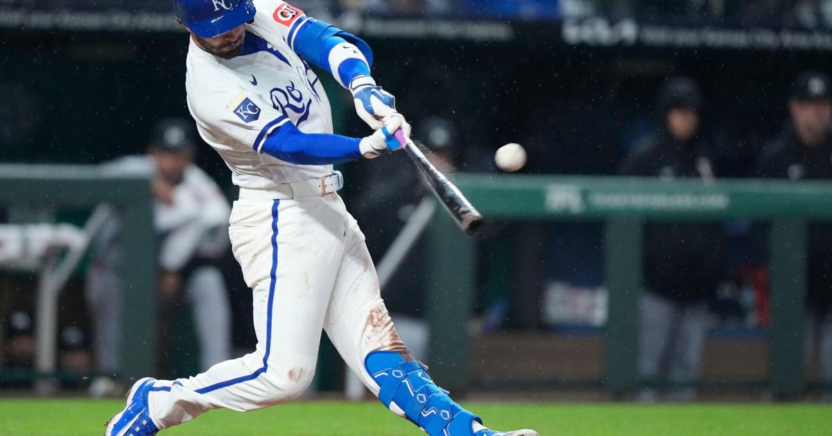Jonathan India hits grand slam and Kyle Isbel goes 4 for 4 as Royals outslug Twins 13-9 in rain | National Sports