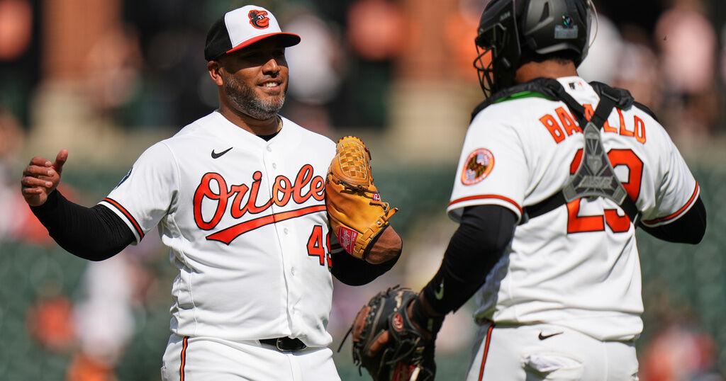 First game-ending robot umpire call gives Suárez first save in 9 years as O's top Rangers 8-3 | Local Sports