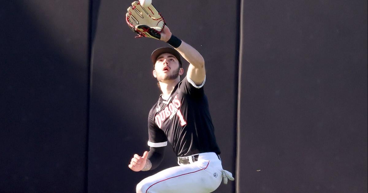 Early offensive surge powers Beavers past Moniteau | Baseball