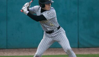 Jacket baseball bounces back with series sweep | Sports