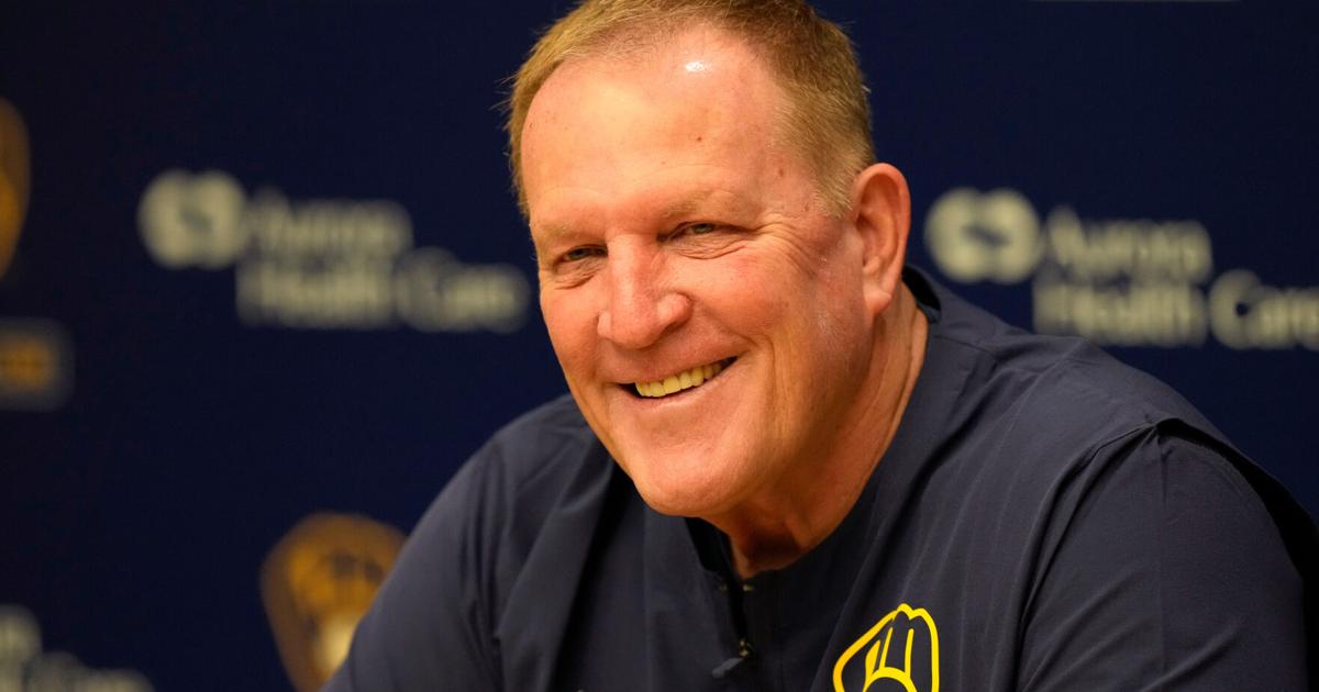 Brewers inherit 'rally tortoise' after manager Pat Murphy is told no pocket pancakes in TV interview | National Sports