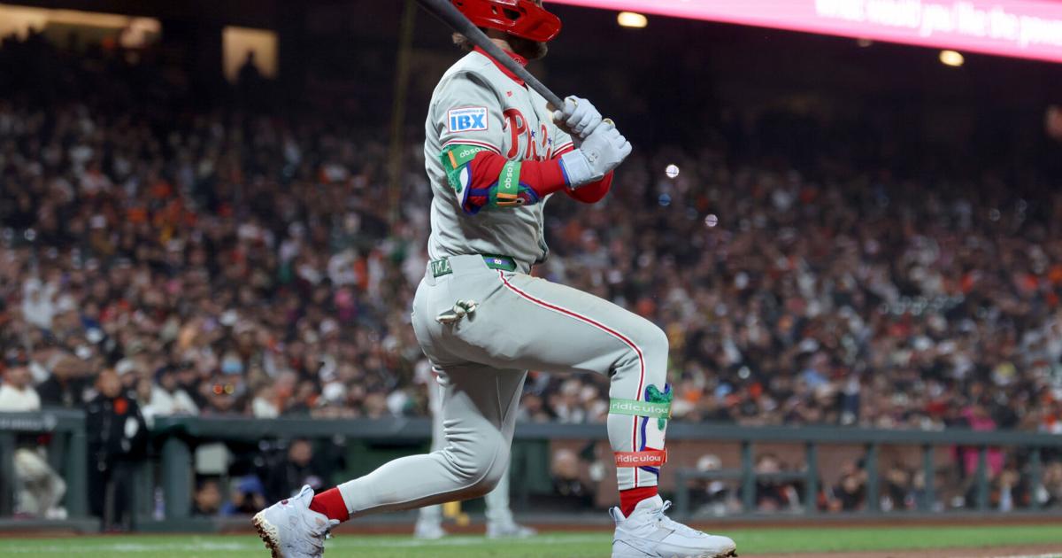 Alec Bohm and Bryce Harper lead rally in 7th as Phillies come back to beat Giants 6-4 | National Sports