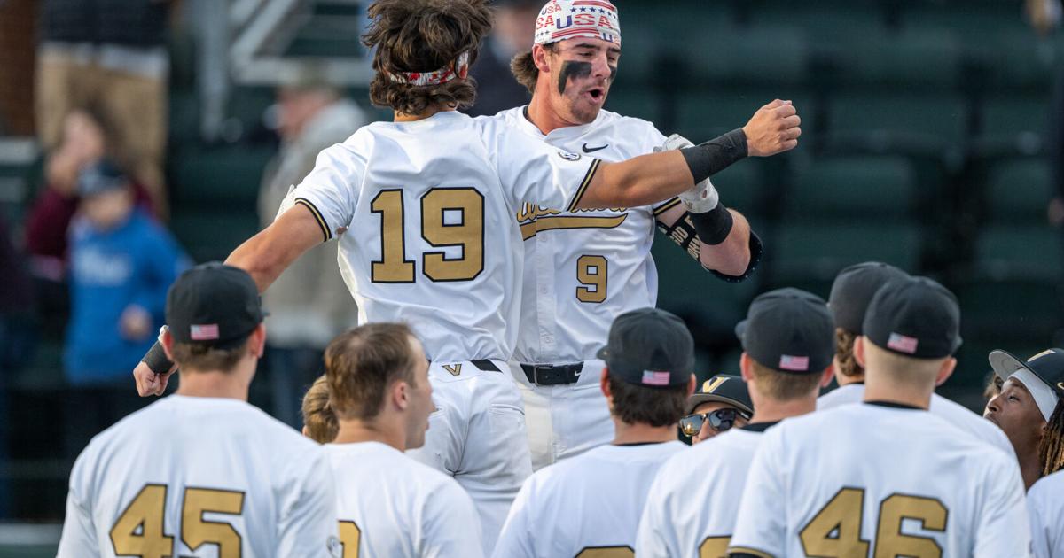 NCAA Baseball Photo Gallery – Eastern Kentucky at Vanderbilt | Multimedia