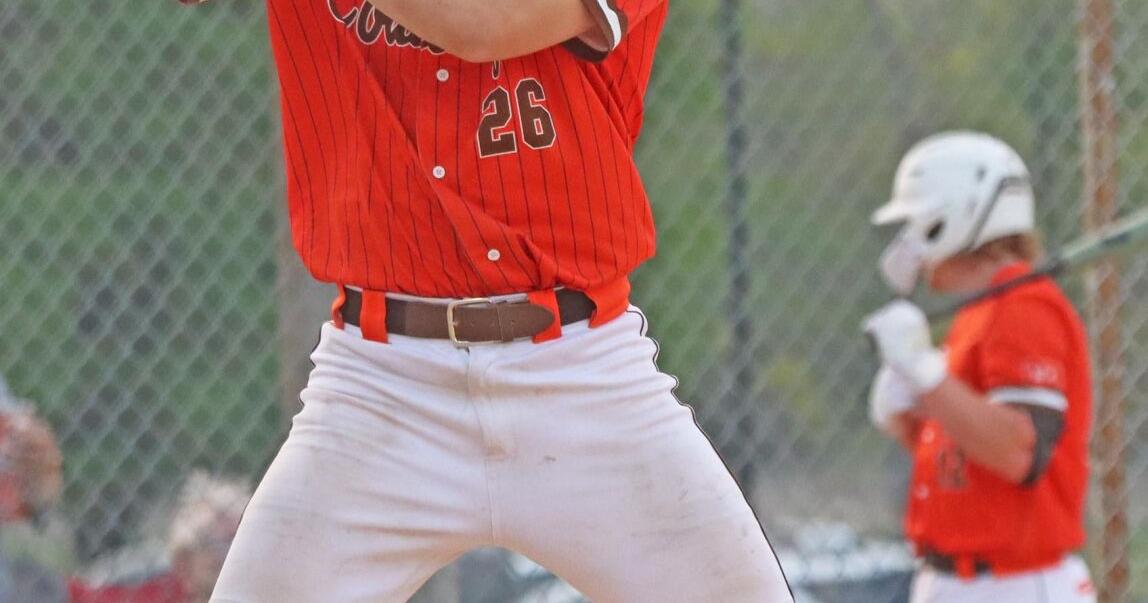 Bartley helps Cowboys earn split against Marysville, winning 7-3 | Sports