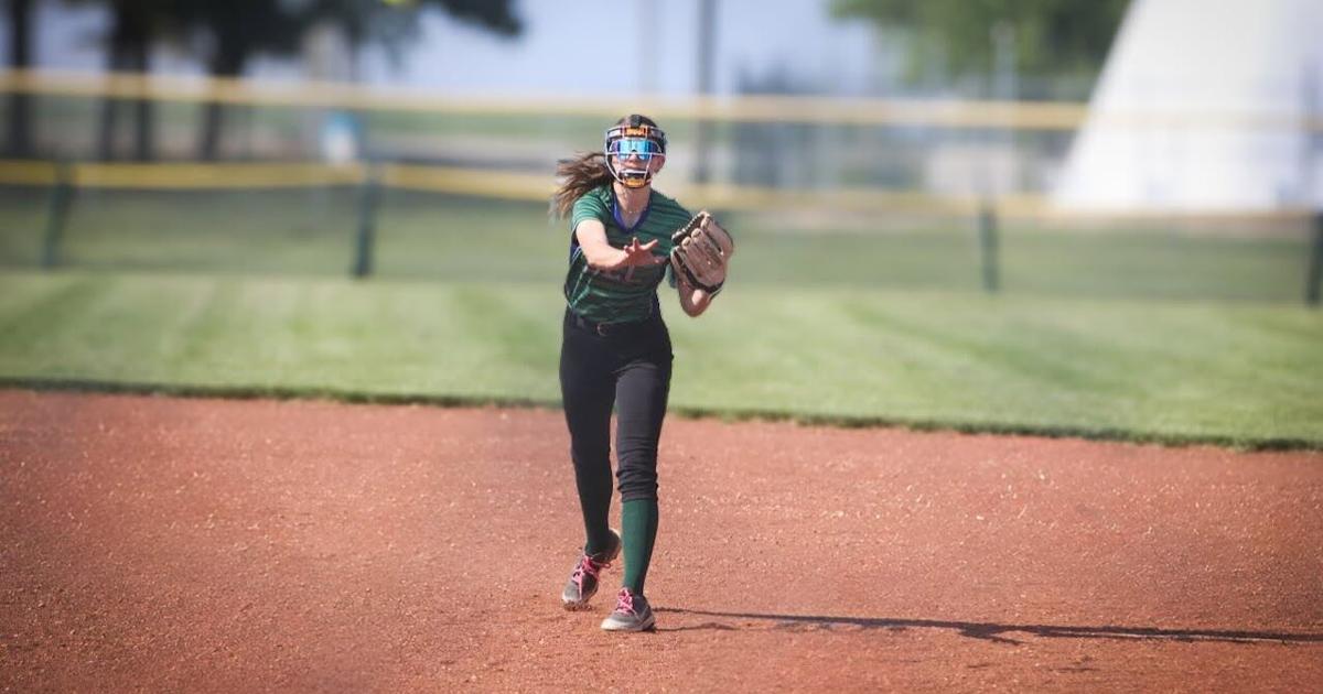 Southern Lyon County Stays Undefeated with Narrow Sweep of Lyndon | Free