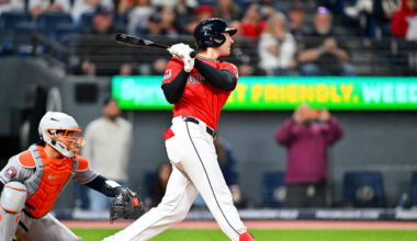 Guardians Get A "SIX PACK" In The 8th To Beat Astros 8-5