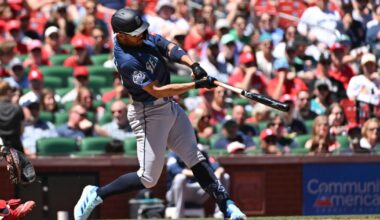 Mariners rally to win slugfest over Cardinals 11-9 | MLB