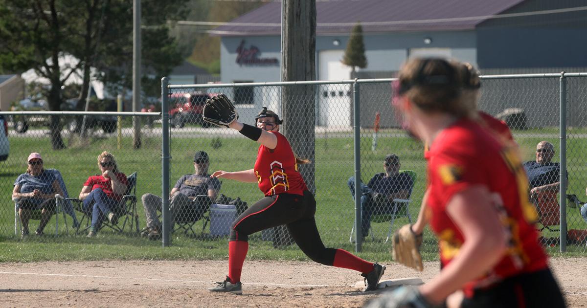 MCE softball drops doubleheader to Mesick | Ludington Daily News