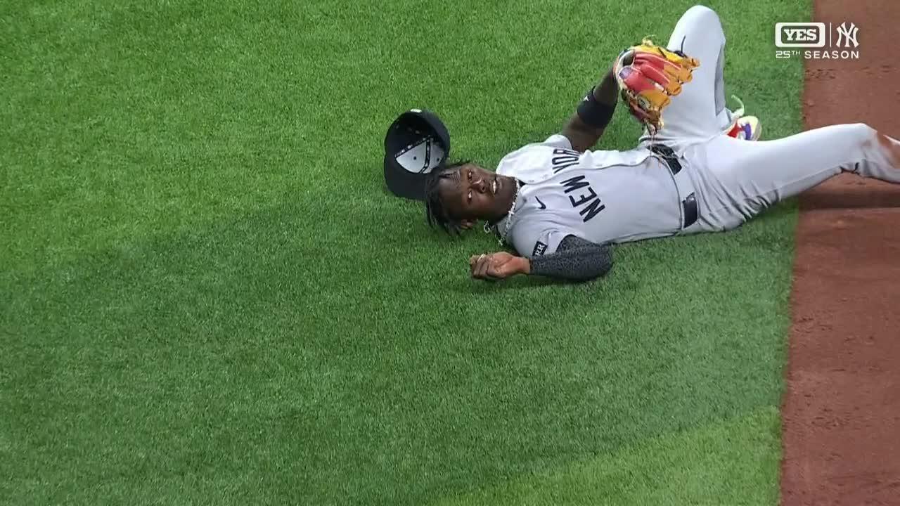 Rays extend Yanks' skid to 4, rally on Walls and Aranda infield grounders in 10th for 5-4 win