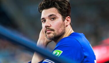 Blue Jays Veteran Offers 4-Word Response To Fan Death Threats